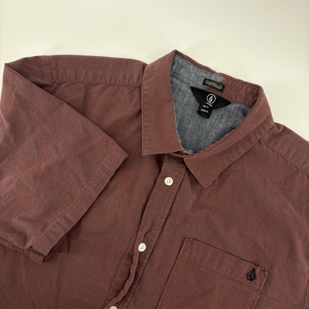 Volcom Classic Fit Shirt Mens XL Red Short Sleeve Button Up